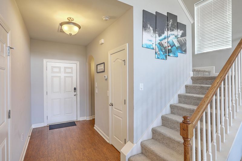 360 Fox Ridge Ln, Moncks Corner, SC 29461