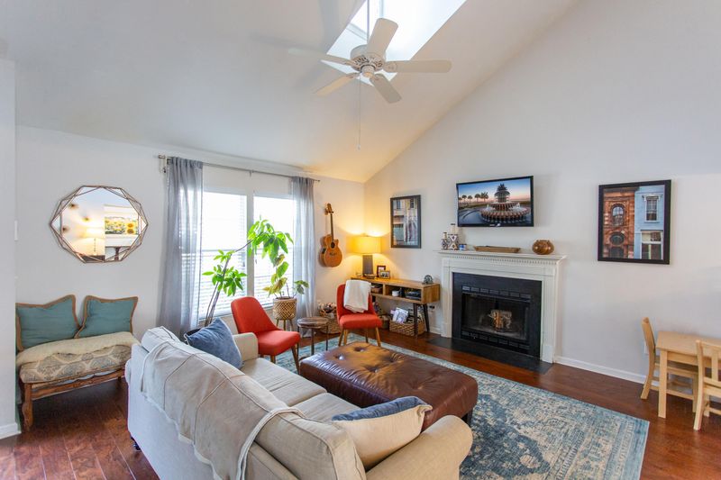 464 S Piazza Ct, Mount Pleasant, SC 29464