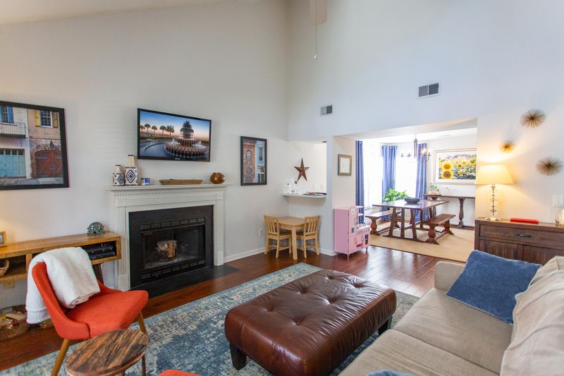 464 S Piazza Ct, Mount Pleasant, SC 29464
