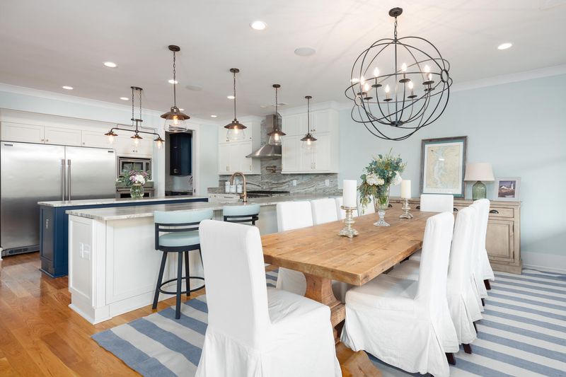 915 Ocean Blvd, Isle Of Palms, SC 29451