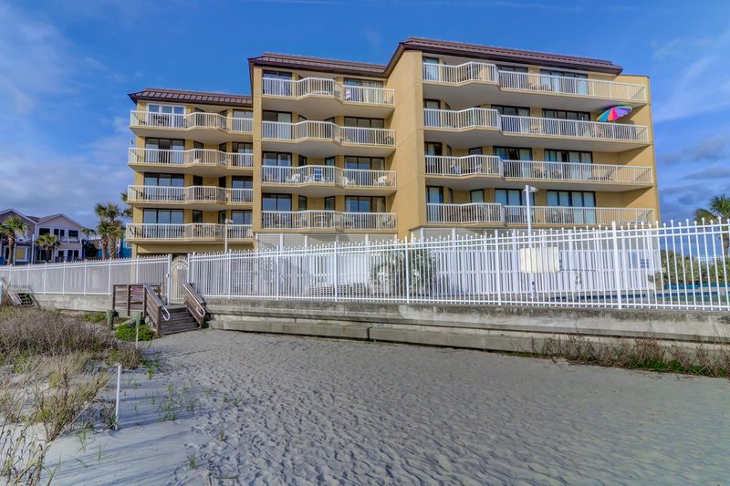 201 W Arctic Ave #224, Folly Beach, SC 29439