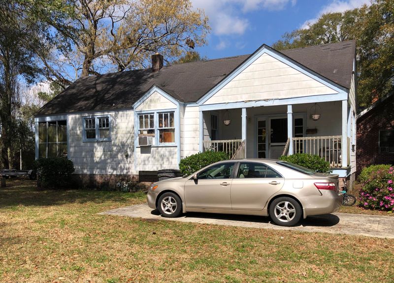 3965 St Johns Ave, North Charleston, SC 29405