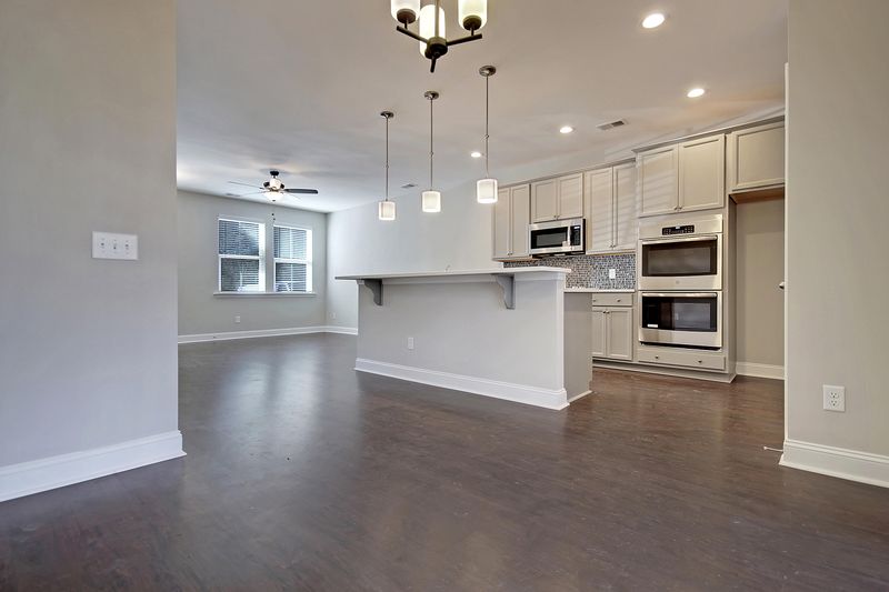 7779 Montview Rd, North Charleston, SC 29418