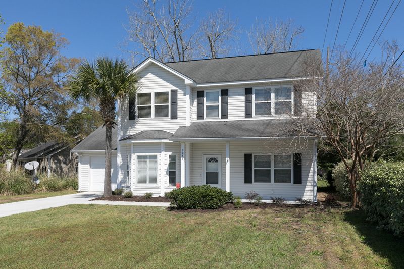 1246 Secessionville Rd, Charleston, SC 29412