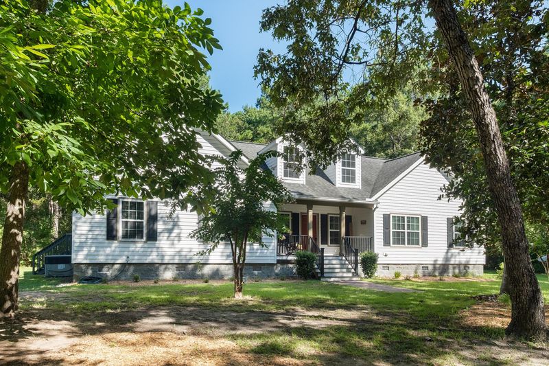 1360 Whippoorwill Farm Rd, Johns Island, SC 29455