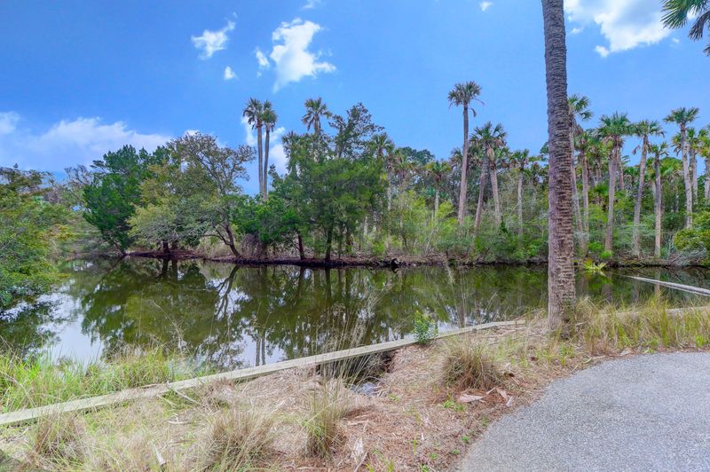 1033 Warbler Ct, Kiawah Island, SC 29455