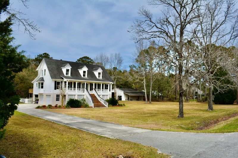 2622 Coquina Dr, Johns Island, SC 29455