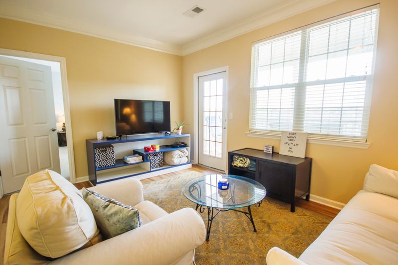 1499 Cambridge Lakes Dr, Mount Pleasant, SC 29464