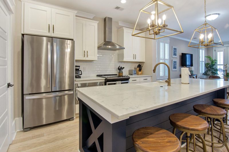964 Key Colony Ct, Mount Pleasant, SC 29464