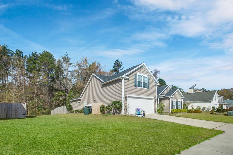 1449 Ashley Garden Blvd, Charleston, SC 29414