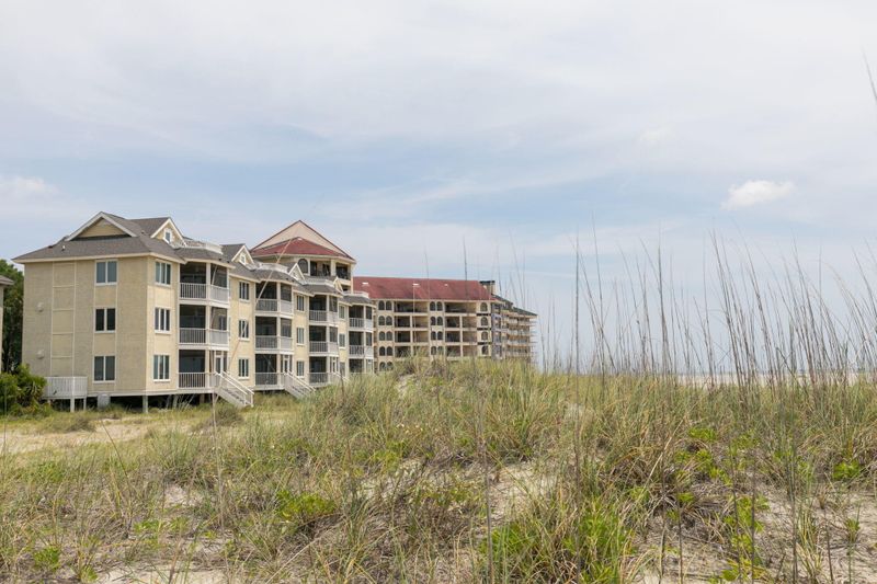 9000 Palmetto Dr #201f, Isle Of Palms, SC 29451