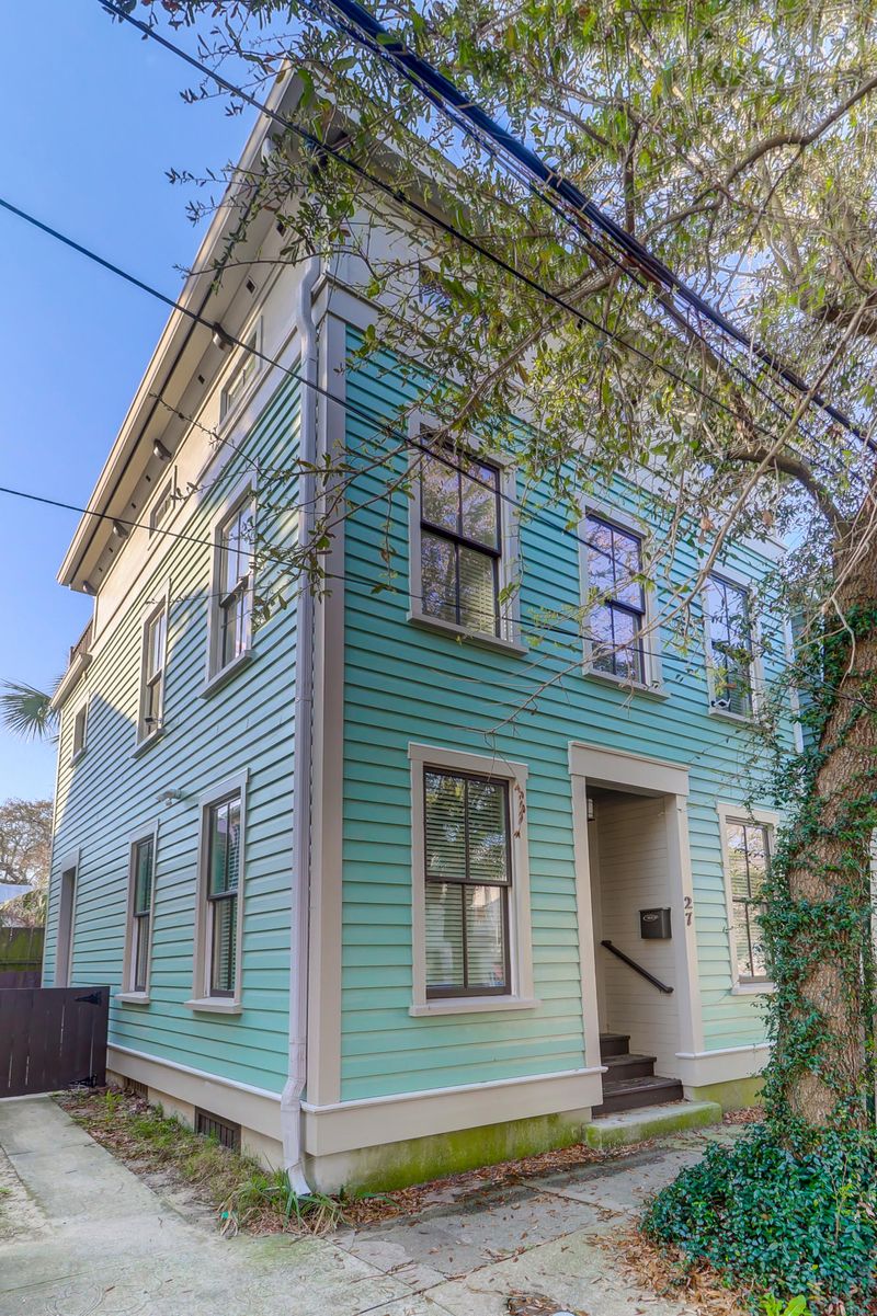 27 Bogard St, Charleston, SC 29403