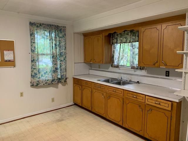 2128 Dorchester Rd, North Charleston, SC 29405