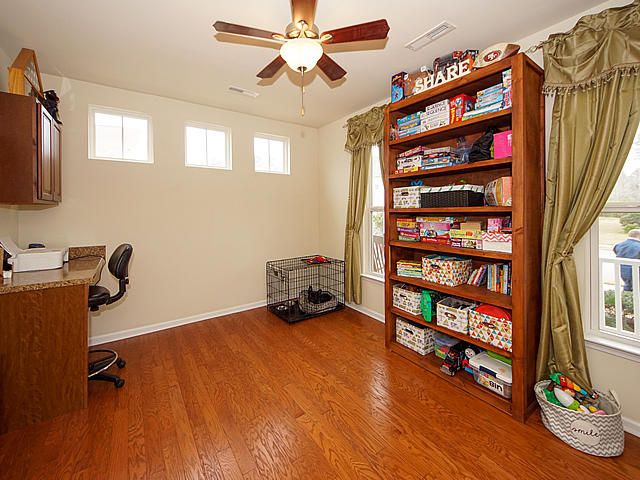 201 Old Savannah Dr, Goose Creek, SC 29445