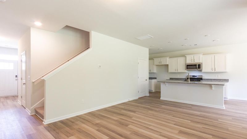 9708 Roseberry St, Ladson, SC 29456