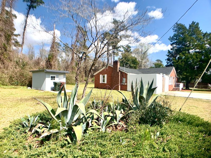 102 Haynesville Rd, Moncks Corner, SC 29461