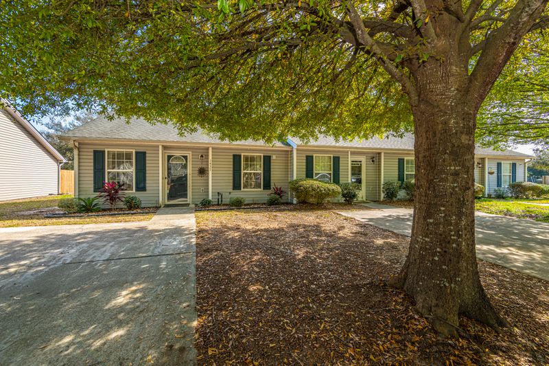 1437 Amanda Park Ln, Charleston, SC 29412