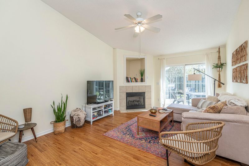 1437 Amanda Park Ln, Charleston, SC 29412