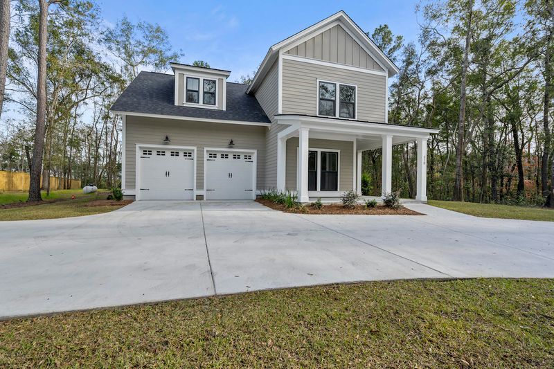 470 Yellow House Pl, Wando, SC 29492