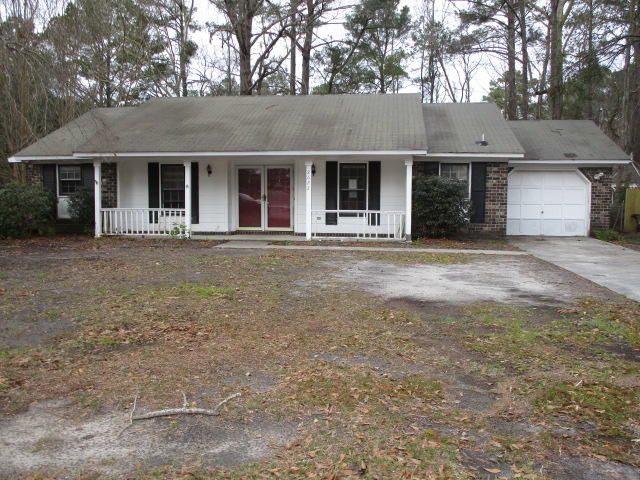 2622 Delhi Rd, North Charleston, SC 29406