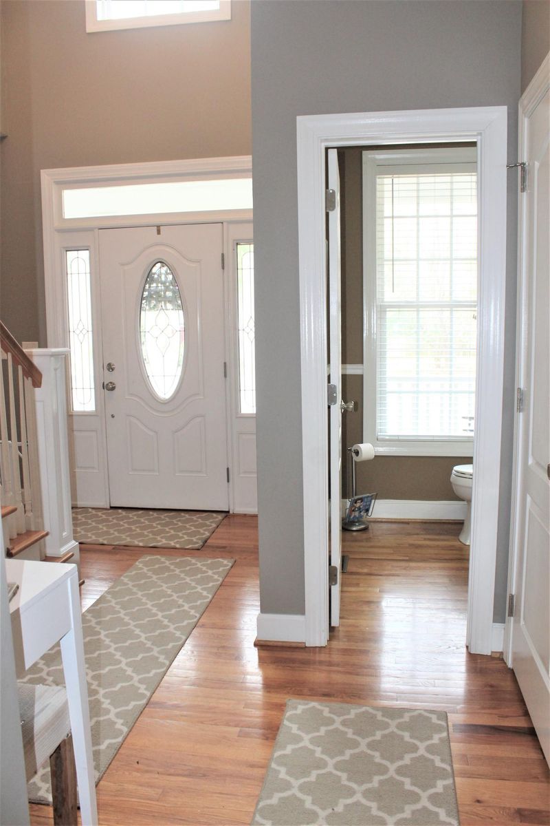 8729 Laurel Grove Ln, North Charleston, SC 29420