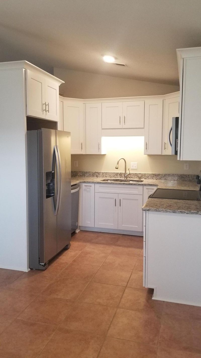 1023 Tj Ln, Summerville, SC 29483