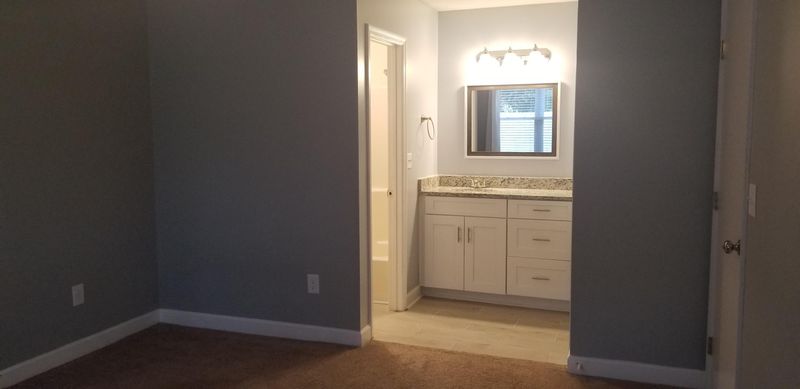 1023 Tj Ln, Summerville, SC 29483