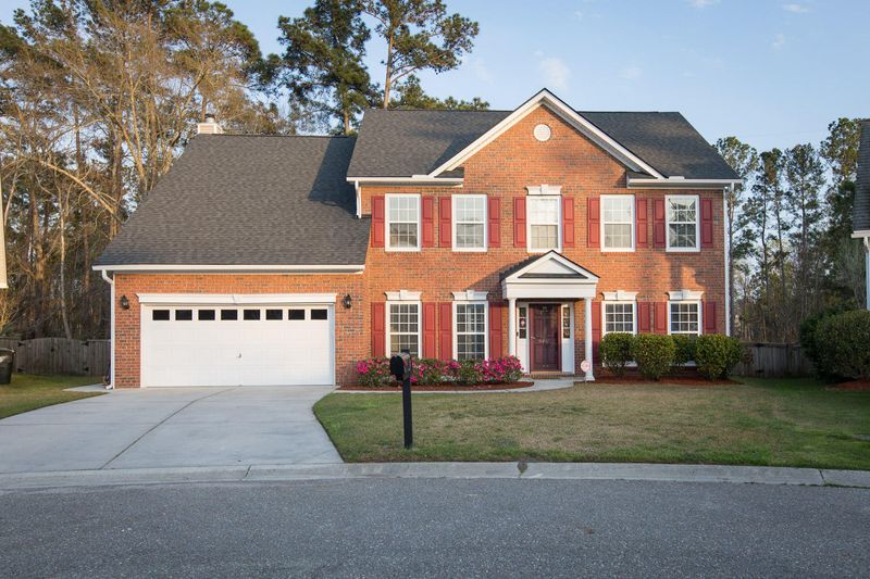 9451 Harroway Rd, Summerville, SC 29485