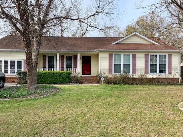 1556 Longview Rd, Mount Pleasant, SC 29464