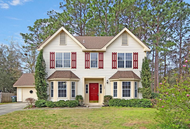 108 Bradd St, Summerville, SC 29483