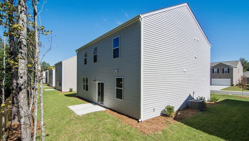 206 Lapping Waters Dr, Summerville, SC 29483
