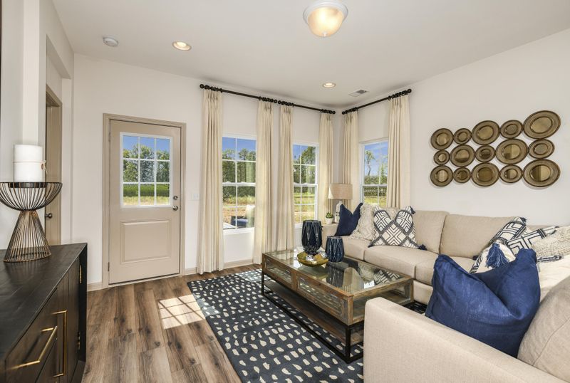 194 Daniels Creek Cir, Goose Creek, SC 29445