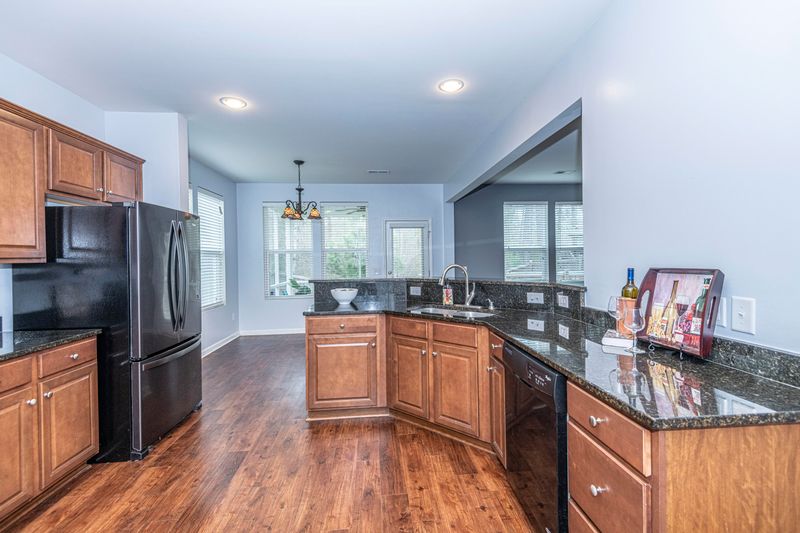 1680 Eider Down Dr, Summerville, SC 29483