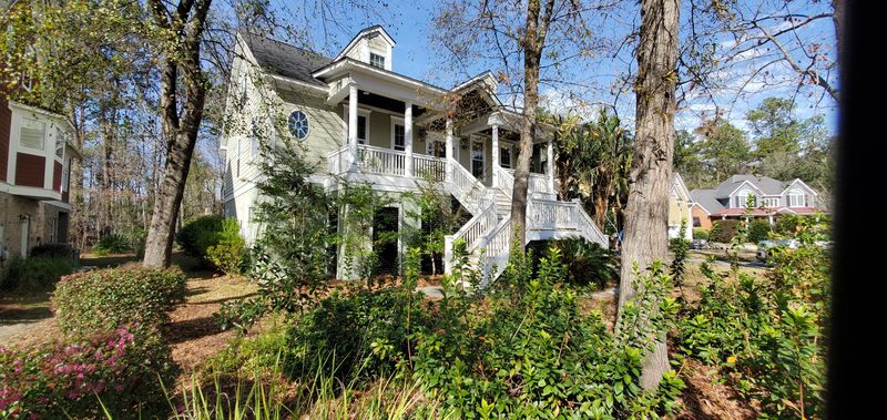 6906 Lone Pine Ct, Hanahan, SC 29410