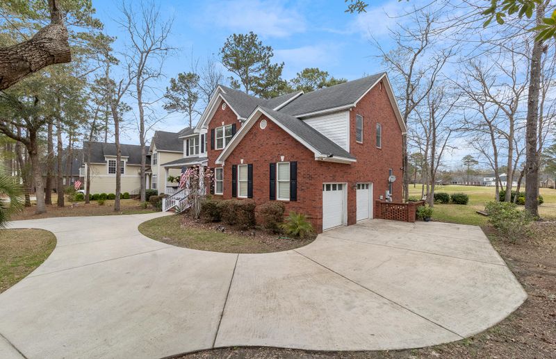 8791 East Fairway Woods Cir, North Charleston, SC 29420