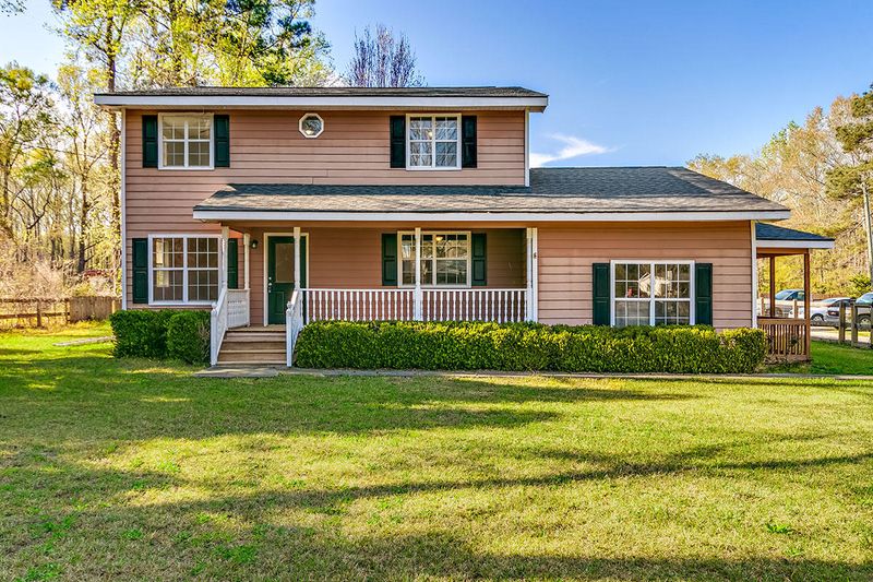 114 Old Tower Rd, Summerville, SC 29483