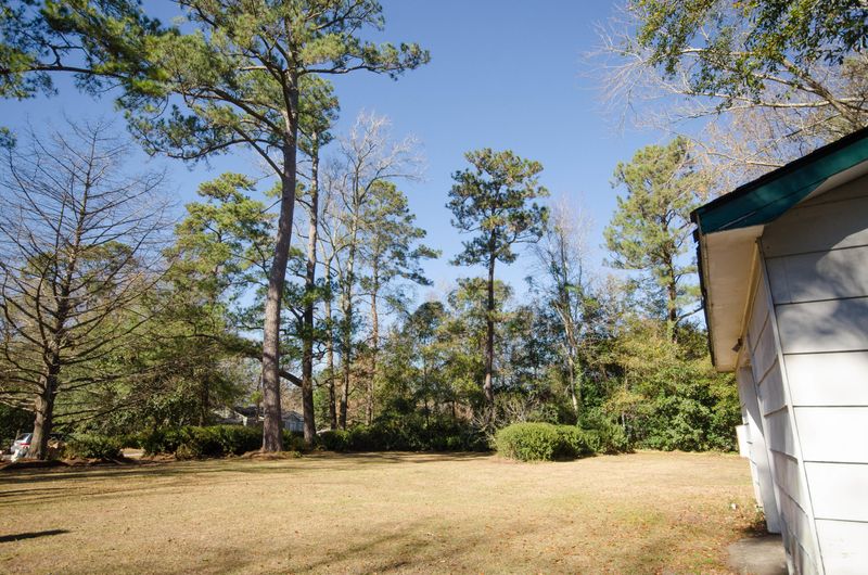 1618 Harborview Rd, Charleston, SC 29412