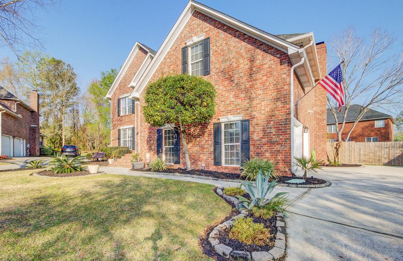 113 N Warwick, Goose Creek, SC 29445