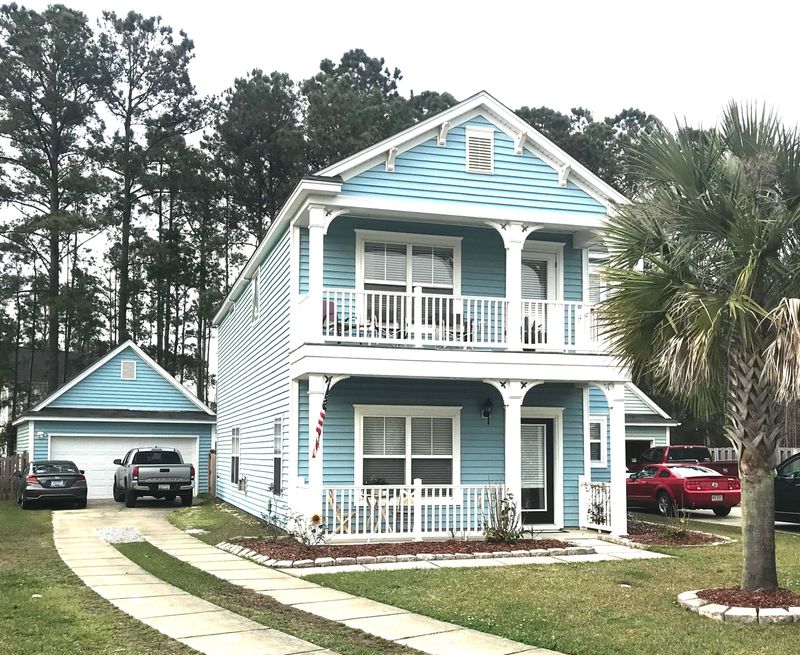 7440 Northgate Dr, Hanahan, SC 29410