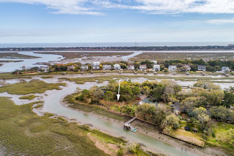 1544 Oak Island Dr, Charleston, SC 29412