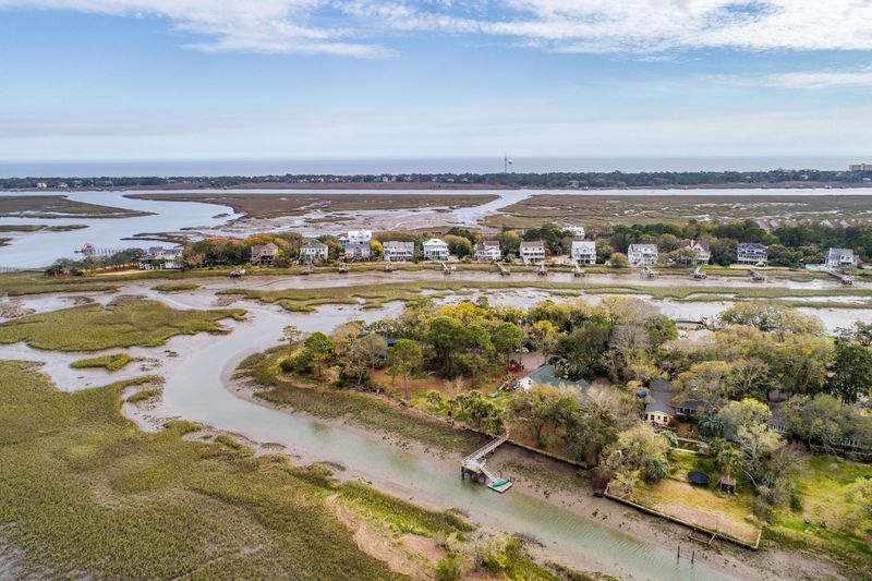 1544 Oak Island Dr, Charleston, SC 29412