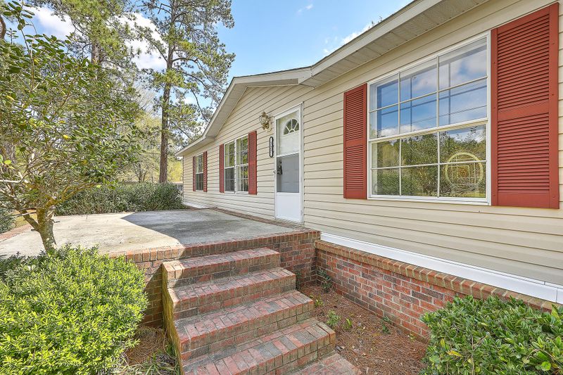 127 Frank St, Summerville, SC 29483