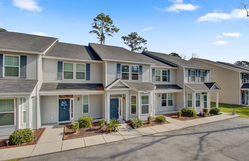 7890 Skillmaster Ct #7c, North Charleston, SC 29418