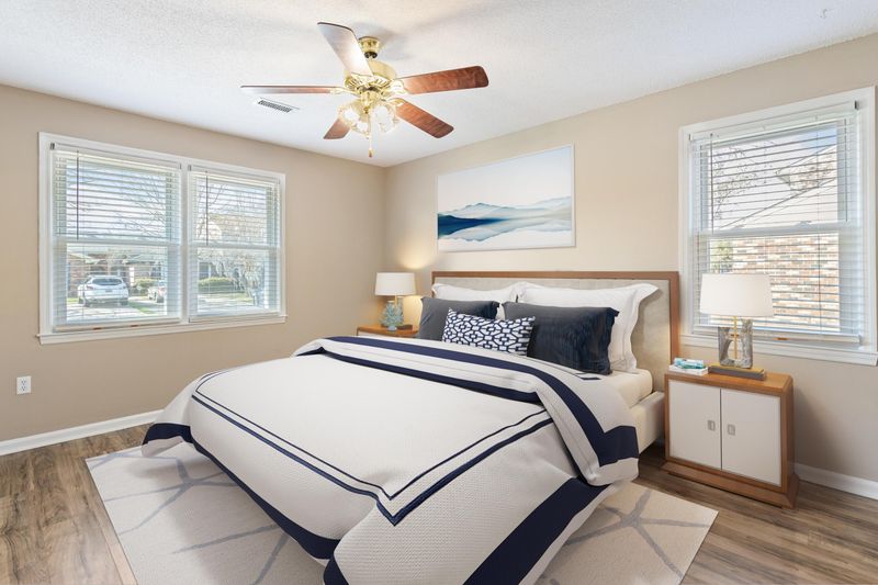 4395 Purdue Dr, North Charleston, SC 29418