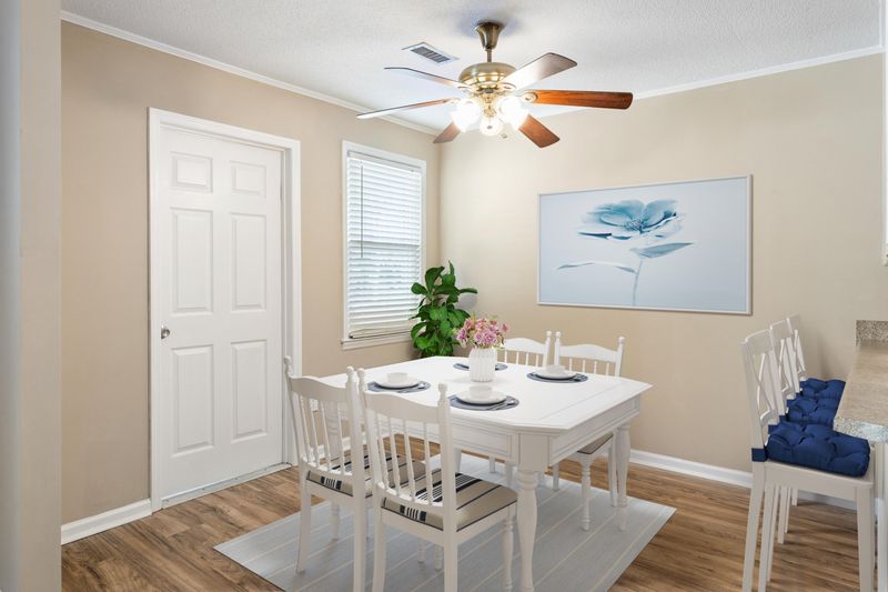 4395 Purdue Dr, North Charleston, SC 29418