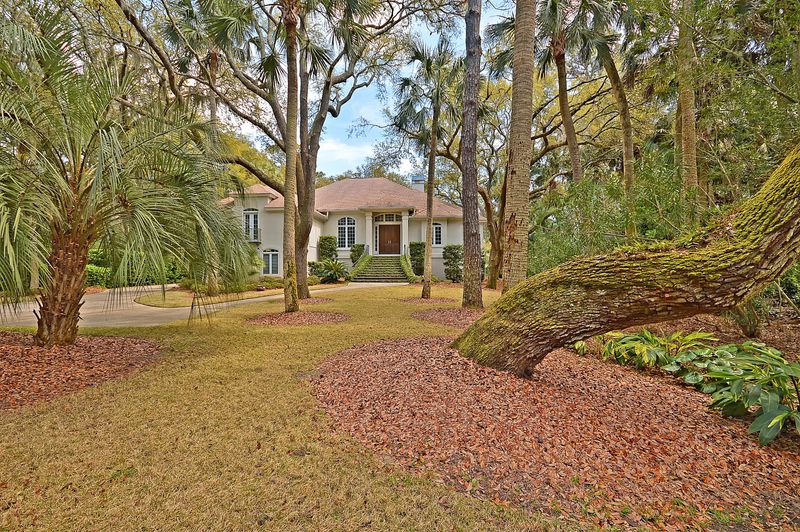 2733 Seabrook Island Rd, Seabrook Island, SC 29455