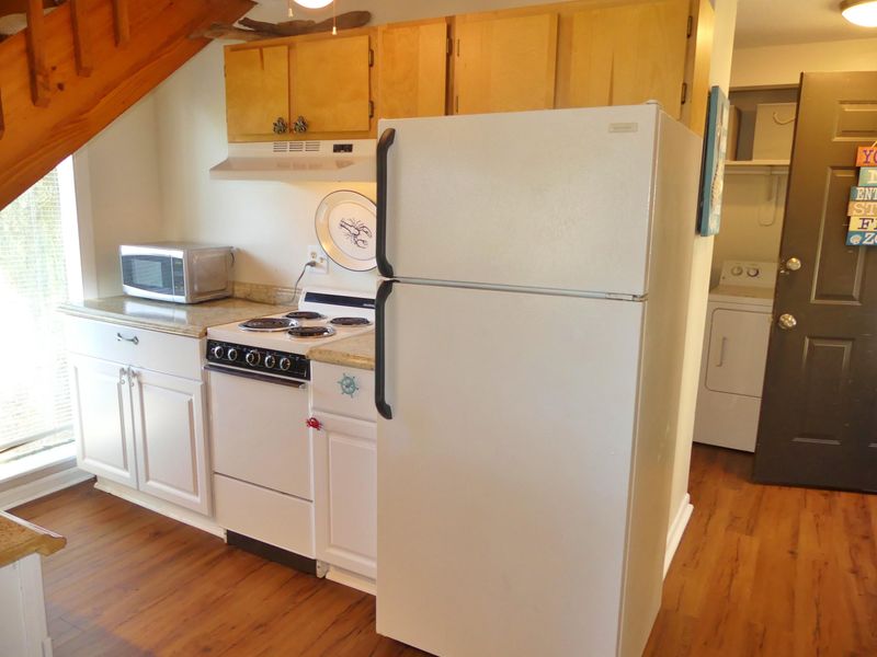 353 Sea Cloud Cir, Edisto Island, SC 29438