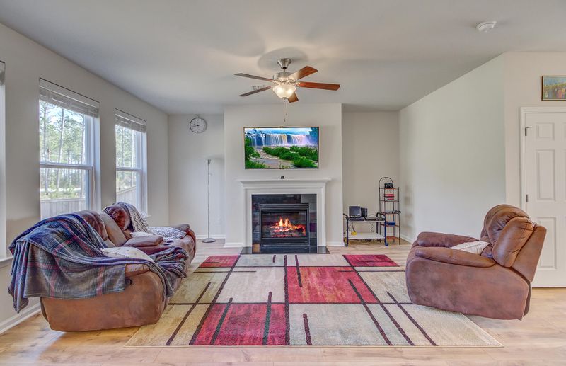 414 Northern Red Oak Dr, Summerville, SC 29486