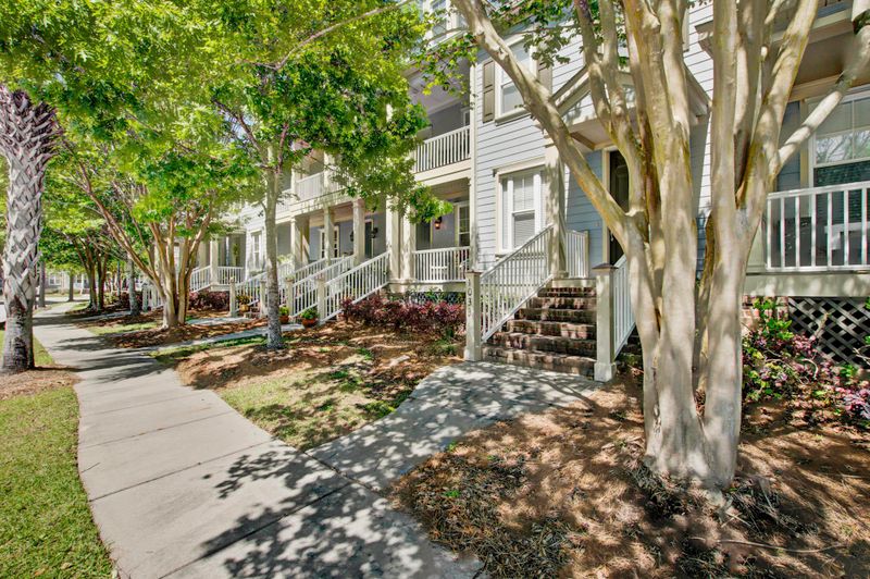 1029 Zinser St, Mount Pleasant, SC 29466