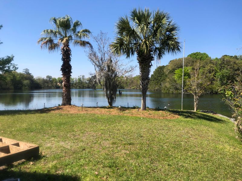 1385 Woodlock Rd, Mount Pleasant, SC 29464